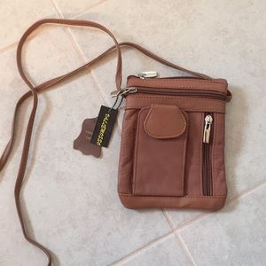Cross body purse